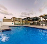 Echelon Apartments Yeppoon - Maitland Accommodation