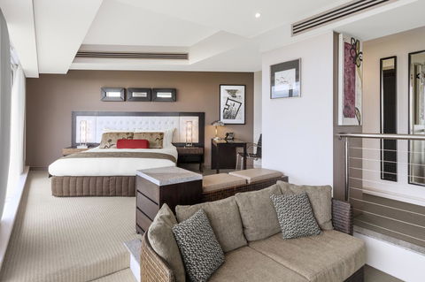 RACV Royal Pines Resort Gold Coast - Maitland Accommodation 2