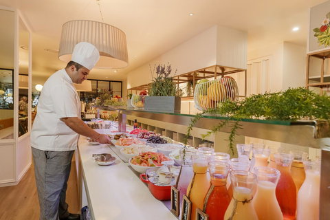 Pullman Brisbane King George Square - Maitland Accommodation 11