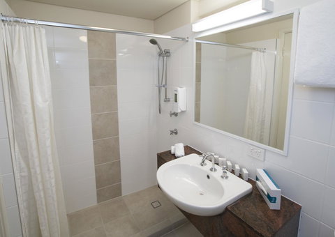 The Metropolitan Spring Hill - Maitland Accommodation 28