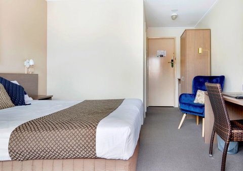 The Metropolitan Spring Hill - Maitland Accommodation 21