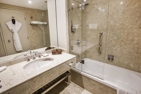 Sofitel Brisbane Central - Maitland Accommodation 11