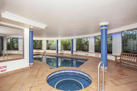 ULTIQA Burleigh Mediterranean Resort - Maitland Accommodation 22