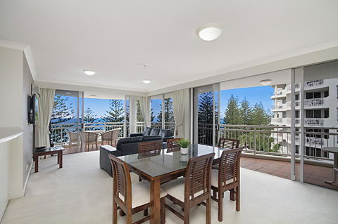 ULTIQA Burleigh Mediterranean Resort - Maitland Accommodation 4