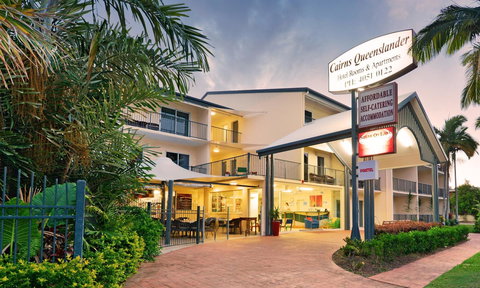 Cairns Queenslander Hotel & Apartments - Maitland Accommodation 0