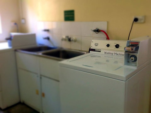 Cairns Queenslander Hotel & Apartments - Maitland Accommodation 37