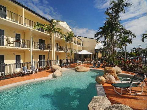 Cairns Queenslander Hotel & Apartments - Maitland Accommodation 1