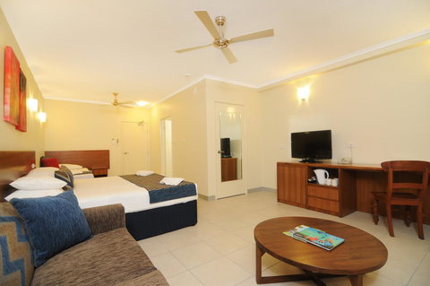 Cairns Queenslander Hotel & Apartments - Maitland Accommodation 15