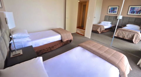 Chevron Renaissance - Private Apartments - Maitland Accommodation 44