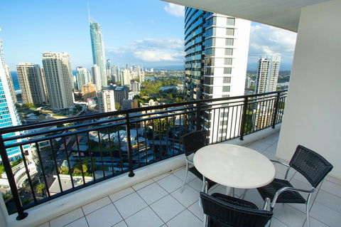 Chevron Renaissance - Private Apartments - Maitland Accommodation 31