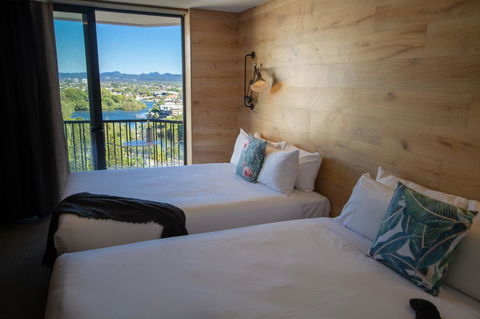 The Island Gold Coast - Maitland Accommodation 24