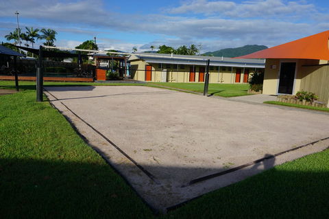 YAL Cairns - A Motel That Makes A Difference - Maitland Accommodation 6