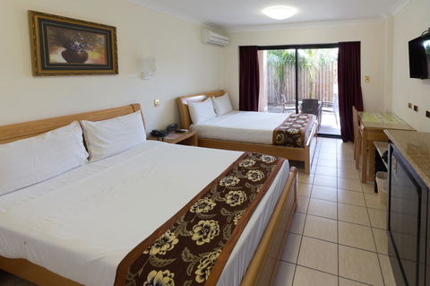 Novena Palms Motel - Maitland Accommodation 21