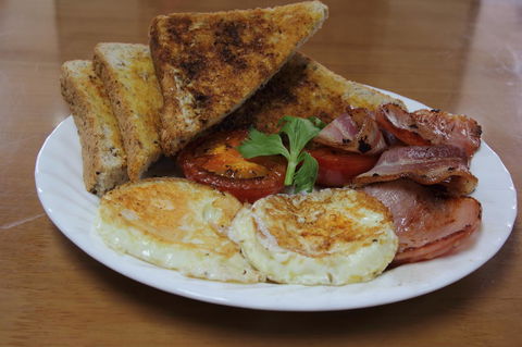 Novena Palms Motel - Maitland Accommodation 31