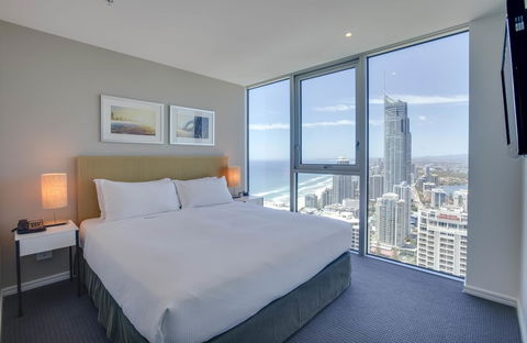Hilton Surfers Paradise Residences - Maitland Accommodation 8