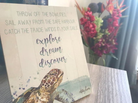 Location! 2BR Town View Unit In Centre Of Airlie. - Maitland Accommodation 8