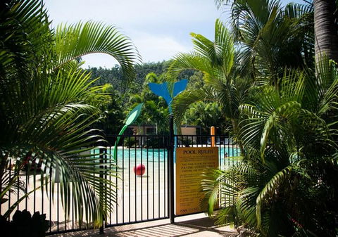 NRMA Airlie Beach Holiday Park - Maitland Accommodation 40