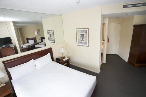 Madison Tower Mill Hotel - Maitland Accommodation 9