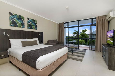 Sunshine Tower Hotel - Maitland Accommodation 1