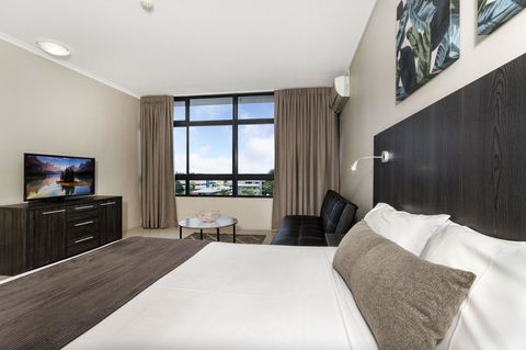 Sunshine Tower Hotel - Maitland Accommodation 9