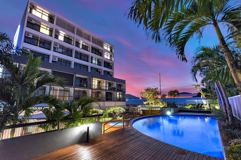 Sunshine Tower Hotel - Maitland Accommodation 0