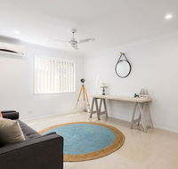Briz Stays - Whites Road - Maitland Accommodation