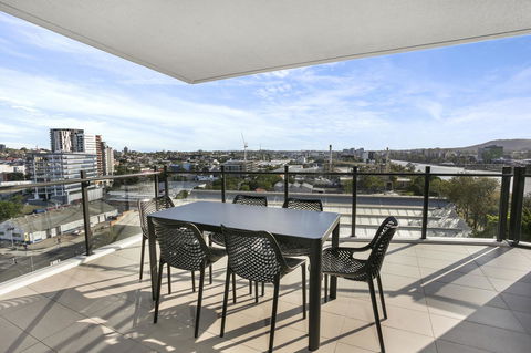 Arise Spice Apartments - Maitland Accommodation 9