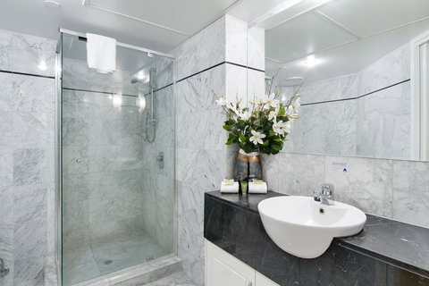 MacArthur Chambers - Maitland Accommodation 3