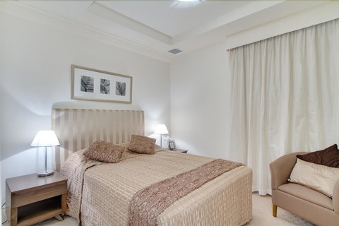 MacArthur Chambers - Maitland Accommodation 8