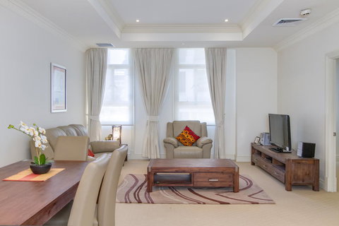 MacArthur Chambers - Maitland Accommodation 21