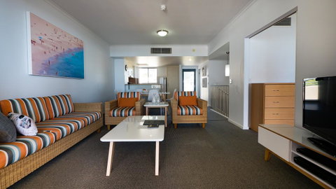 Swell Resort Burleigh Heads - Maitland Accommodation 26