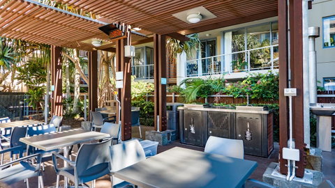 Swell Resort Burleigh Heads - Maitland Accommodation 16