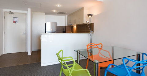 Swell Resort Burleigh Heads - Maitland Accommodation 5