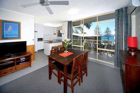 Surf Dance Apartments - Maitland Accommodation 33