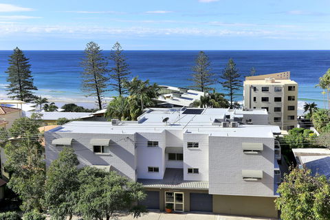 Surf Dance Apartments - Maitland Accommodation 42