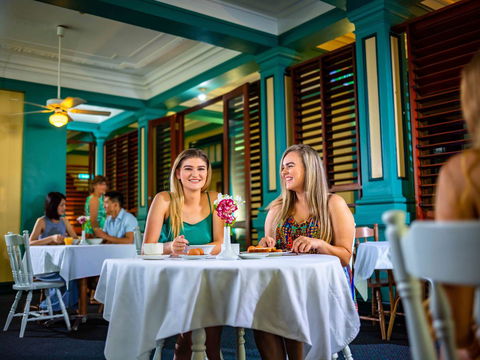 Hides Hotel - Maitland Accommodation 25