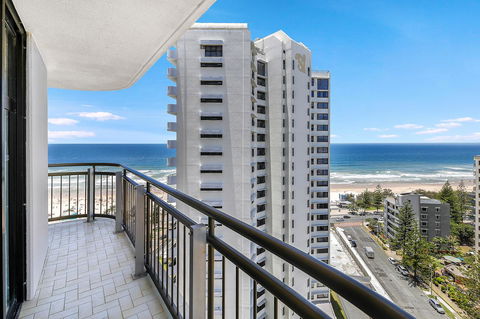 Beachcomber Holiday Apartment - Maitland Accommodation 12