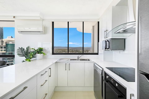 Beachcomber Holiday Apartment - Maitland Accommodation 8