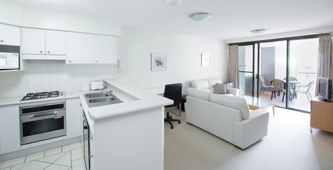 The Oasis Apartments - Maitland Accommodation 5