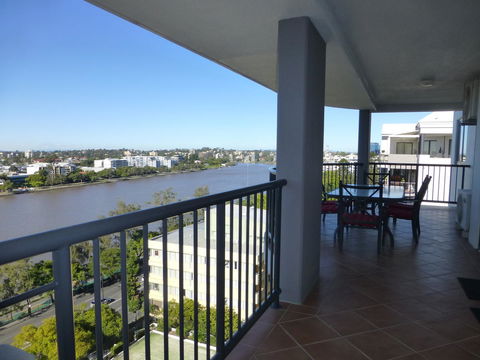 The Oasis Apartments - Maitland Accommodation 20