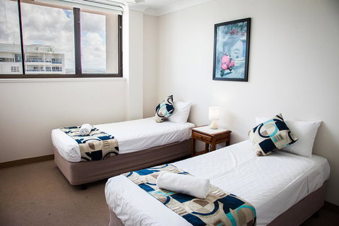 Elouera Tower - Maitland Accommodation 18