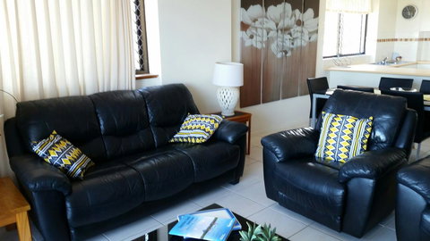 Elouera Tower - Maitland Accommodation 29