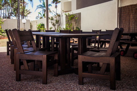 Elouera Tower - Maitland Accommodation 13