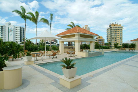 Chevron Renaissance - HR Surfers Paradise - Maitland Accommodation 10