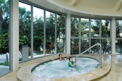 Chevron Renaissance - HR Surfers Paradise - Maitland Accommodation 17