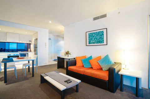 Circle On Cavill Surfers Paradise Apartments-Holiday Paradise - Maitland Accommodation 18
