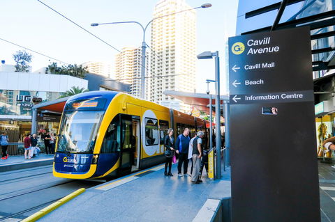 Circle On Cavill Surfers Paradise Apartments-Holiday Paradise - Maitland Accommodation 24