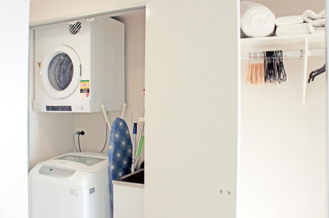 Circle On Cavill Surfers Paradise Apartments-Holiday Paradise - Maitland Accommodation 5