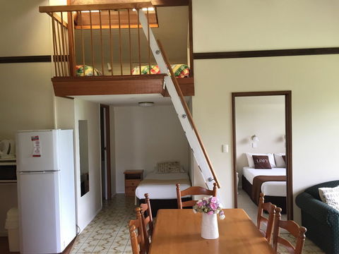 Montville Holiday Apartments - Maitland Accommodation 27