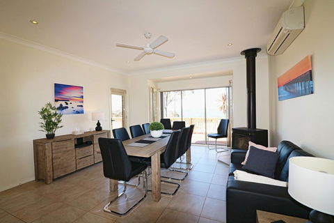 Whale Cove Circuit - Maitland Accommodation 2